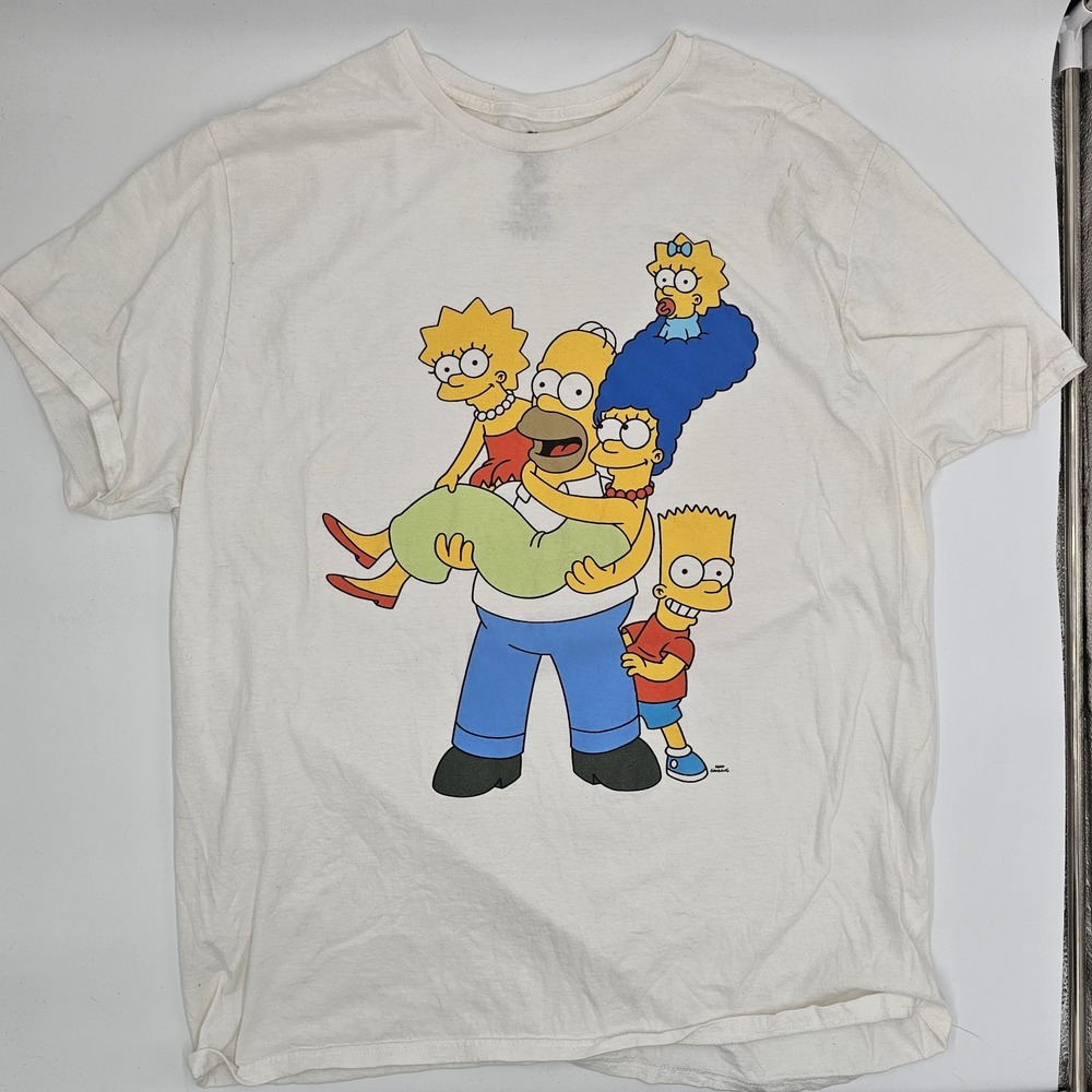 The Simpsons Family Graphic T-Shirt White XL 2011 Matt Groening 20th Television